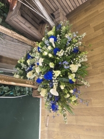 blue and white coffin spray